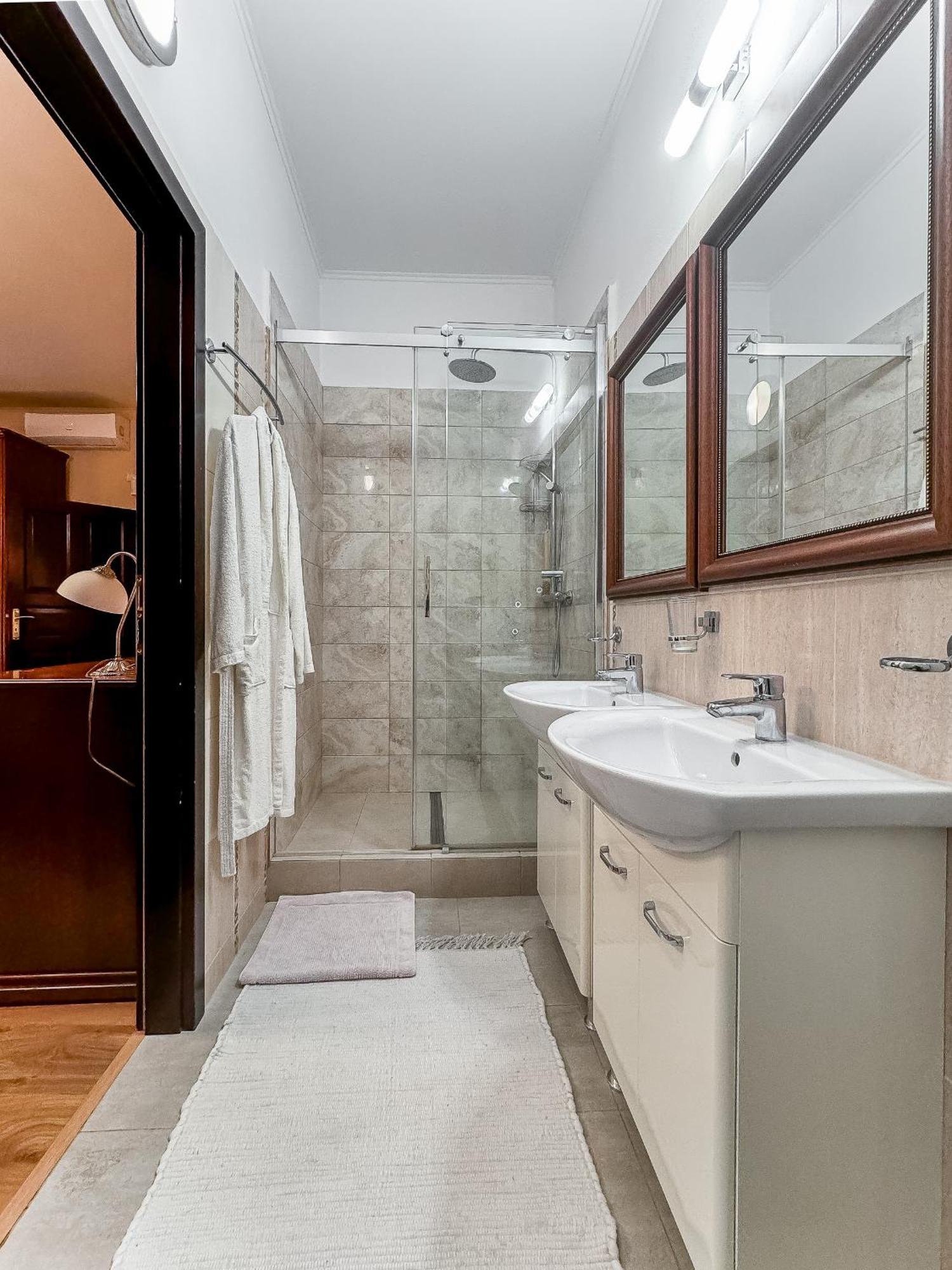 President Apartment City Center Kosice Kovacska ภายนอก รูปภาพ